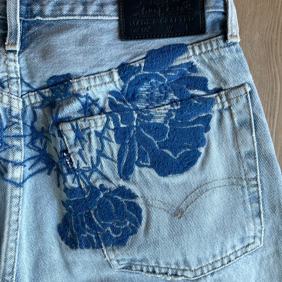 Leviβs Embroidered 501 Made & Crafted Straight denim jeans Boho free people 27 - Picture 10 of 15